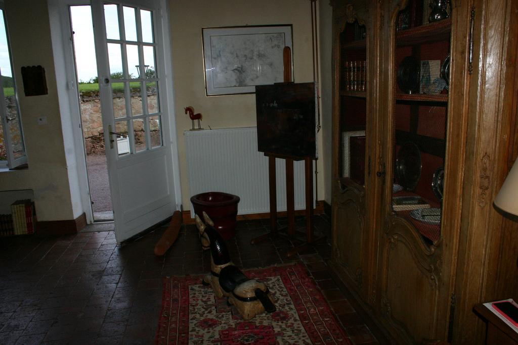Domaine De Clermont Bed & Breakfast La Roche-en-Brenil Ruang foto
